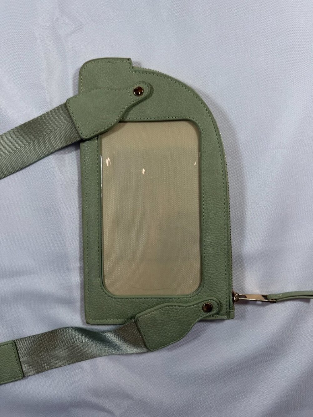 Save The Girls RFID Touch Screen Phone/Wallet Crossbody Bag, Sage Green EUC